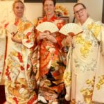 着物を着た3人の女性